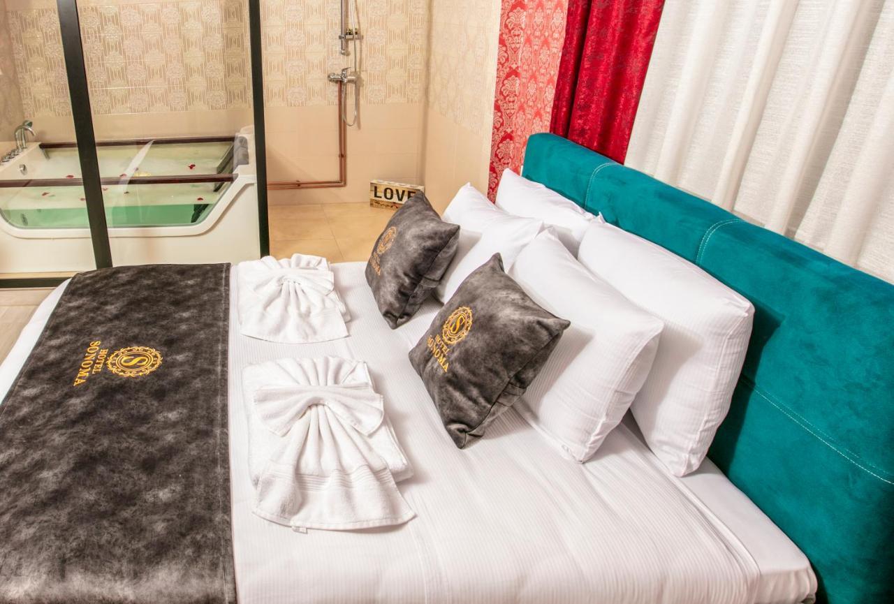 Hotel Sonoma Kosovo Polje Extérieur photo
