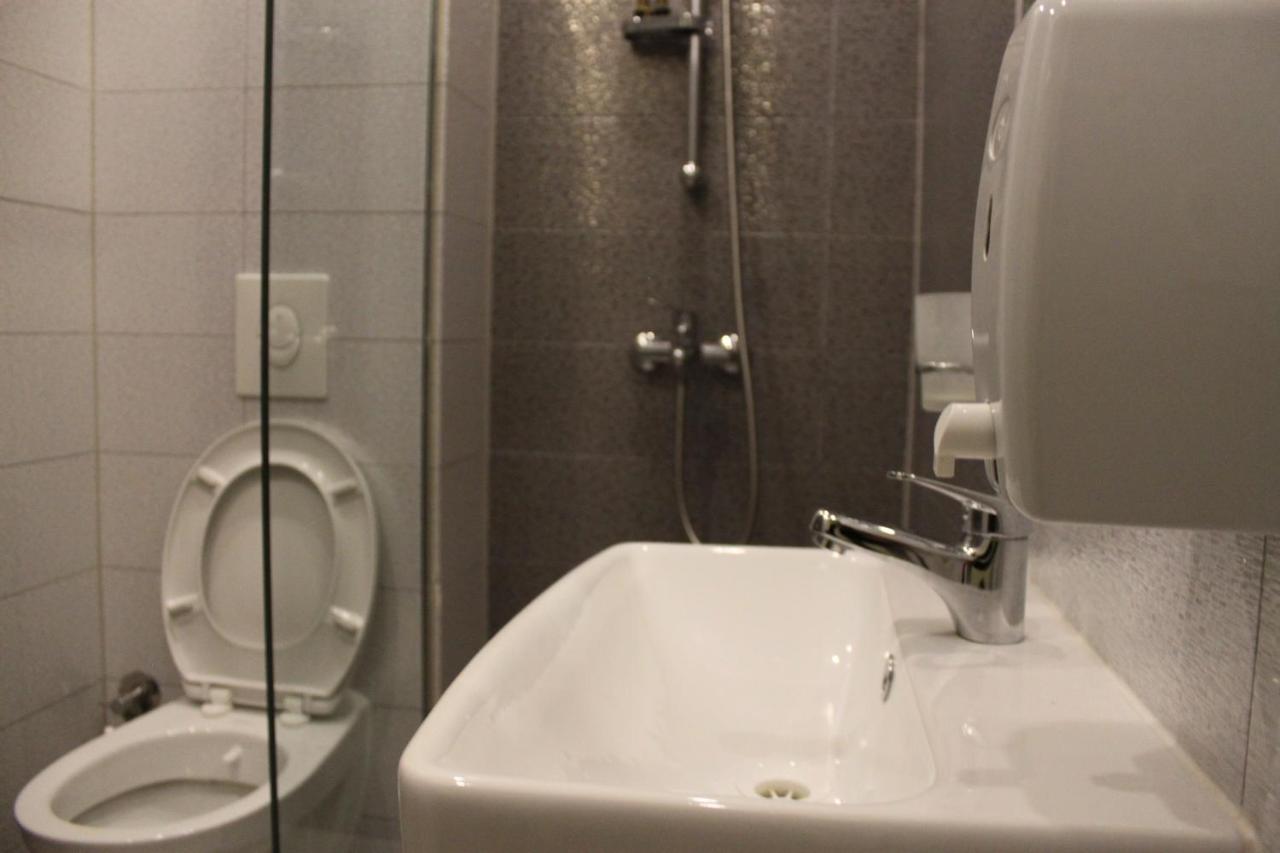 Hotel Sonoma Kosovo Polje Extérieur photo