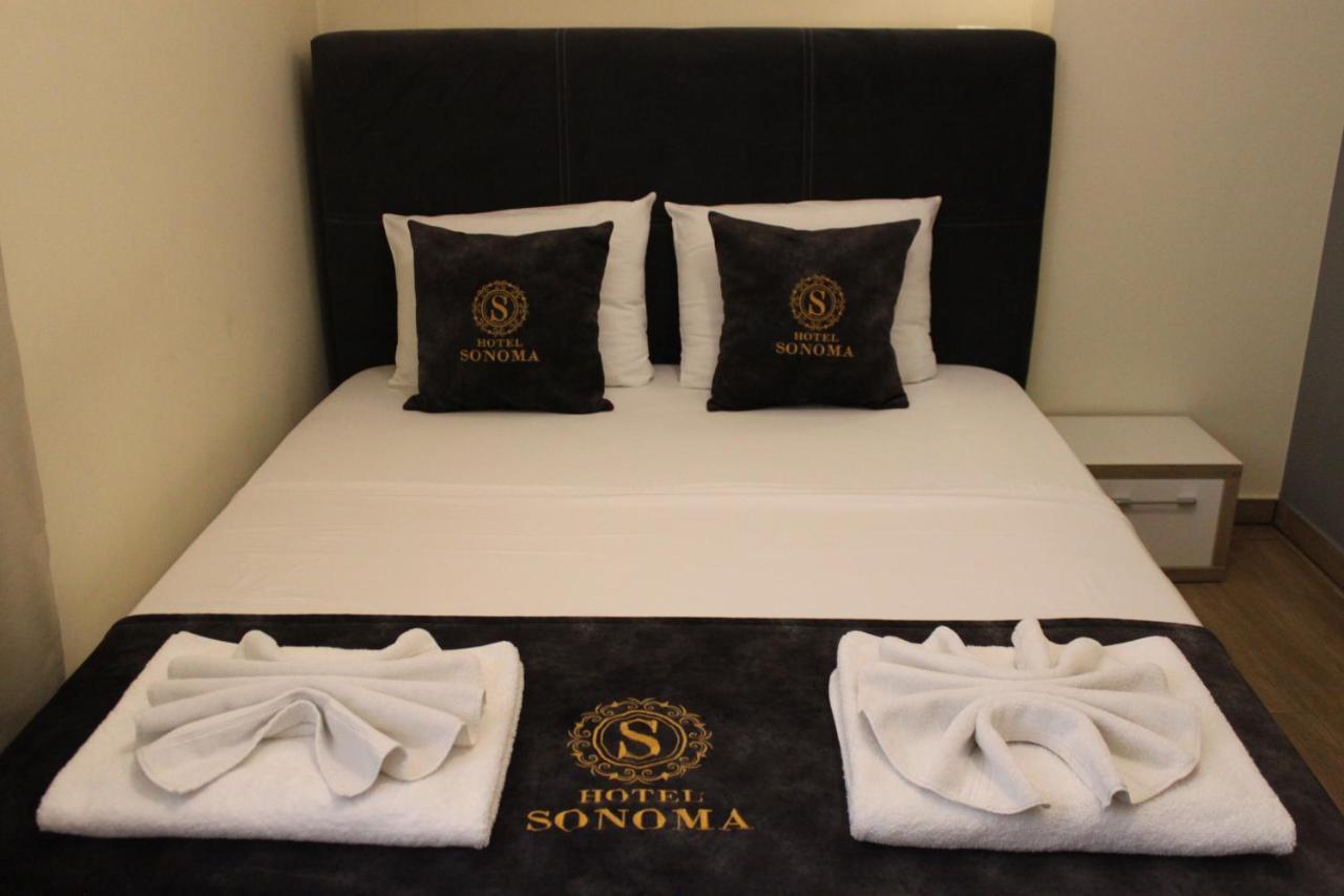 Hotel Sonoma Kosovo Polje Extérieur photo